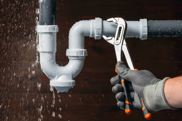 Professional Drain Cleaning technician working in Sprakers, NY